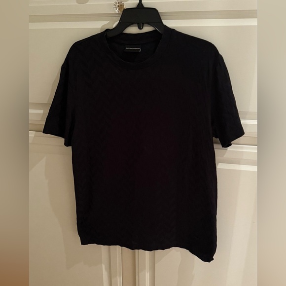 EMPORIO ARMAN
Lightweight Linen Blend Tee  Black Men's Shirt good condition - Picture 1 of 8